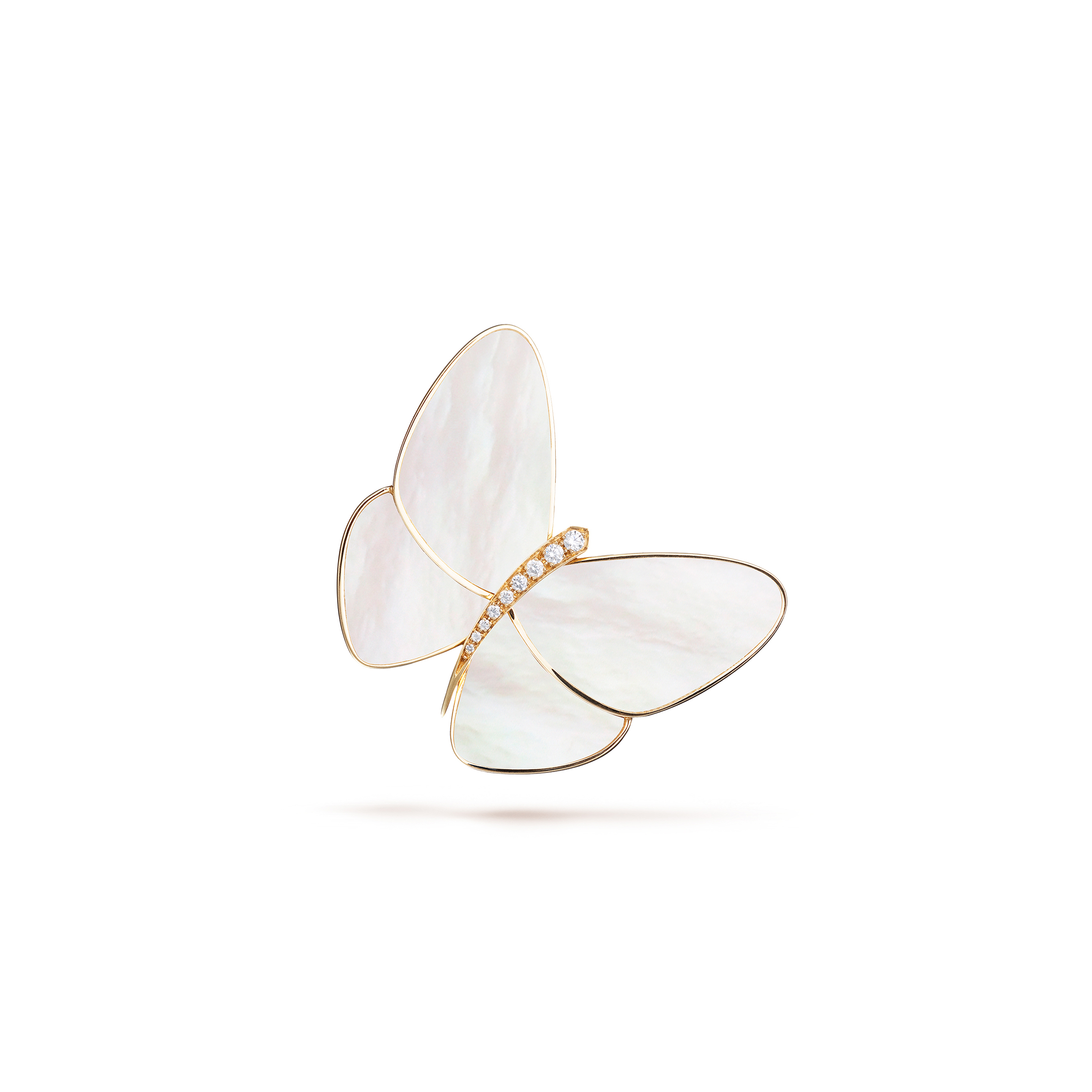 VAN CLEEF ARPELS BUTTERFLY CLIP - YELLOW GOLD, DIAMOND, MOTHER-OF-PEARL  VCARA64100